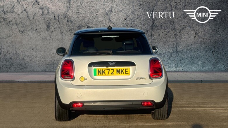 MINI Hatchback 135kW Cooper S Level 2 33kWh 3dr Auto Electric Hatchback